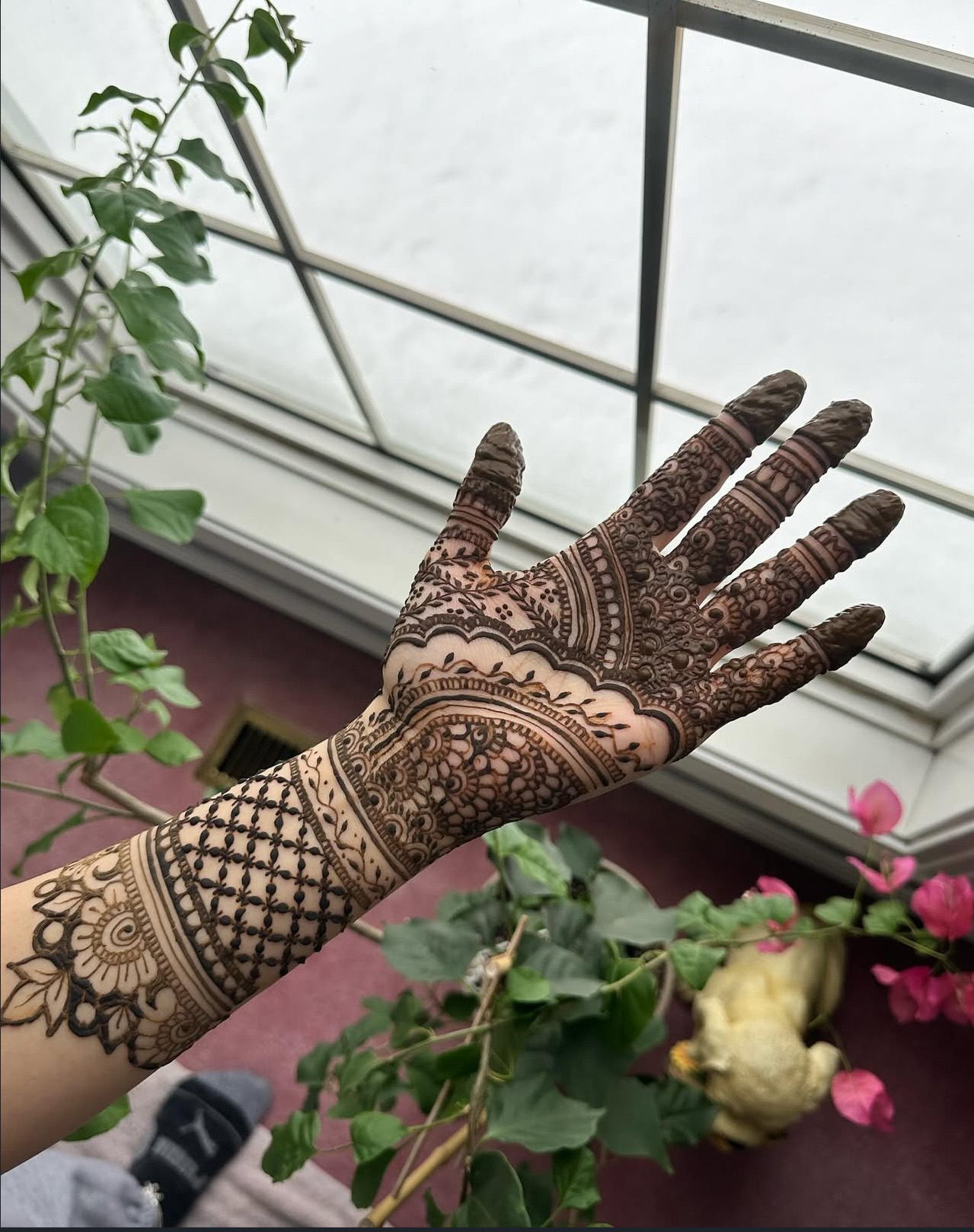 Full hand bridal mehndi design Edmonton
